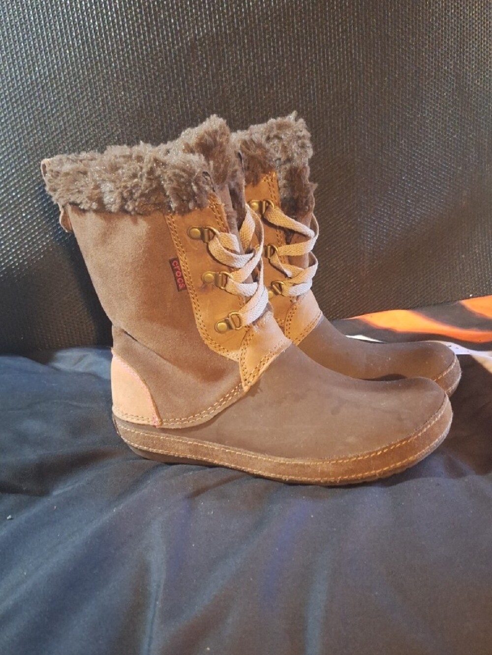 CROCS Berryessa Hiker Suede Winter Boots Faux Fur Lined